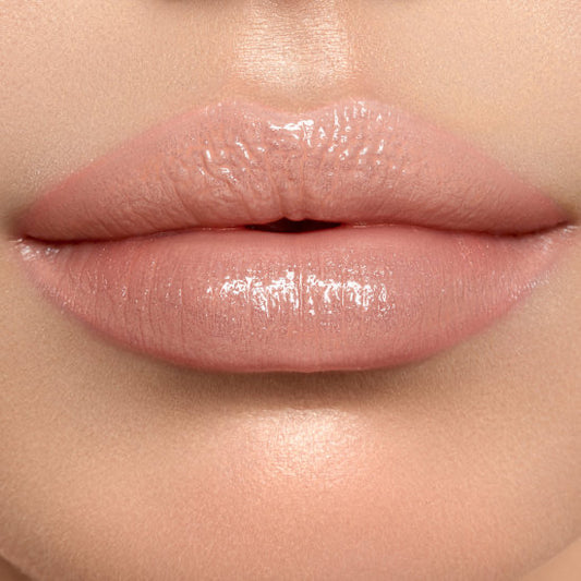 Katie Lynn BEAUTY All That lip color, close-up on lips